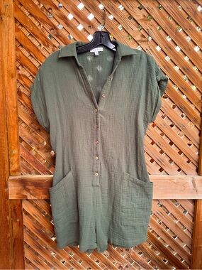 Button-Front Olive Green Short-Sleeve Romper with Pockets
